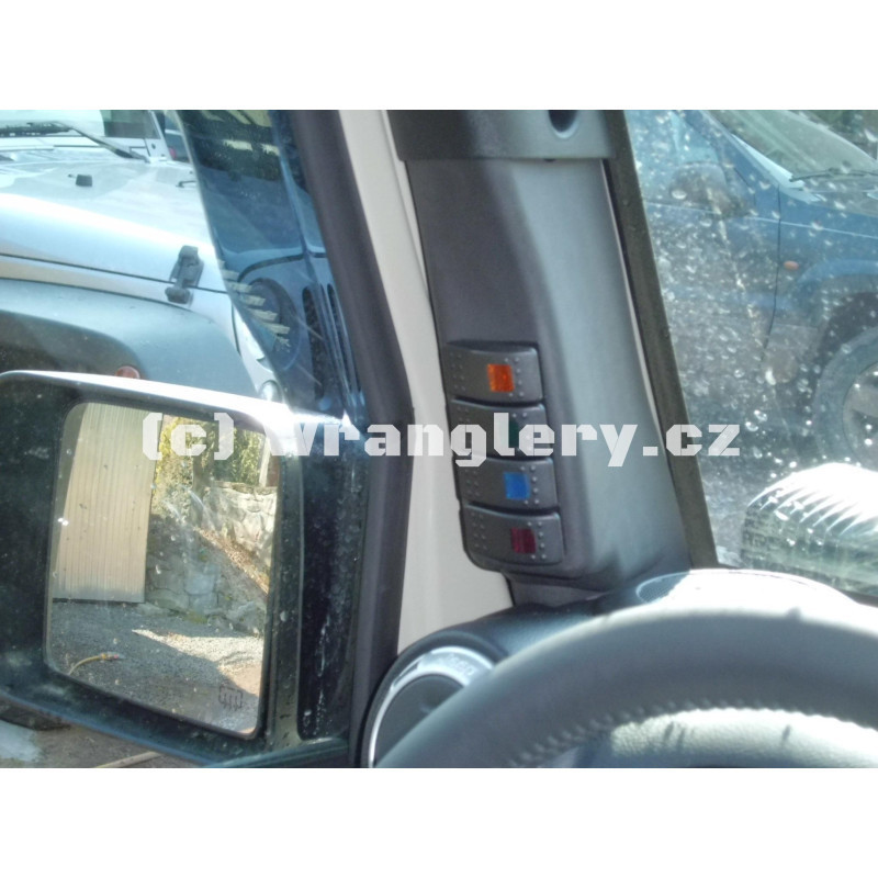 Panel s vypínači na A sloupek Jeep Wrangler JK