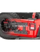 Výztuha dveří kufru Jeep Wrangler JL s relokací rezervy