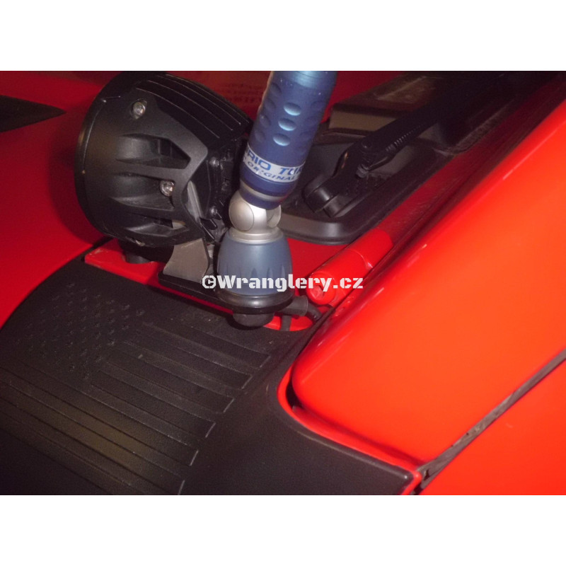 Držák antény CB Jeep Wrangler JL