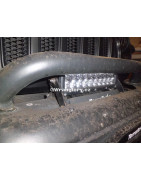 Držák přídavné LED rampy k navijáku Jeep Wrangler