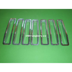 Použité rámečky do grilu Jeep Wrangler TJ chrom, sada