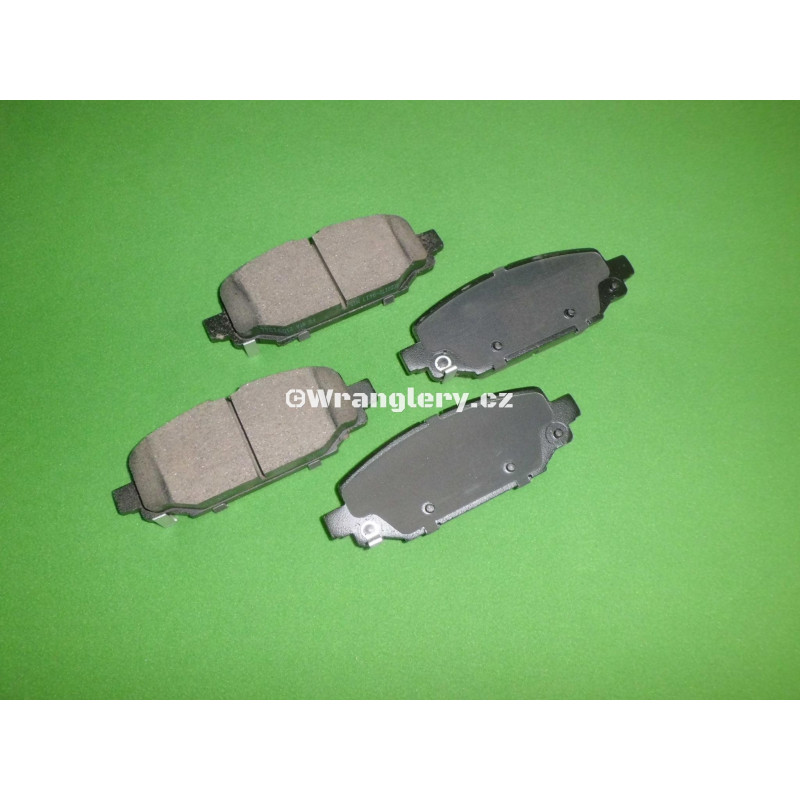 Zadní keramické brzdové destičky pro kotouče 328mm Jeep Wrangler JL